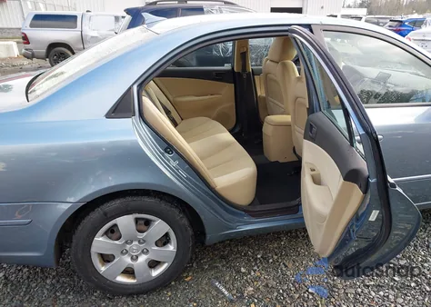 2010 Hyundai Sonata Gls from USA, damaged, VIN 5NPET4AC9AH655632